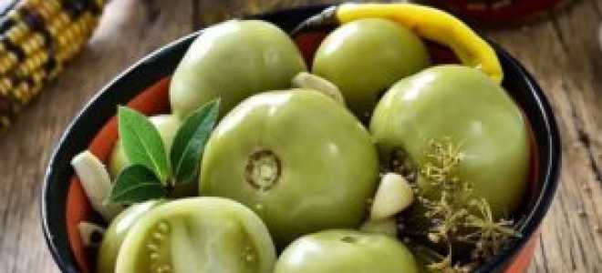 Квашеные зеленые помидоры в кастрюле