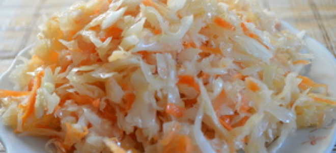 Горячее приготовление быстрой маринованной капусты: рассол с уксусом и без, рецепты с чесноком и свёклой